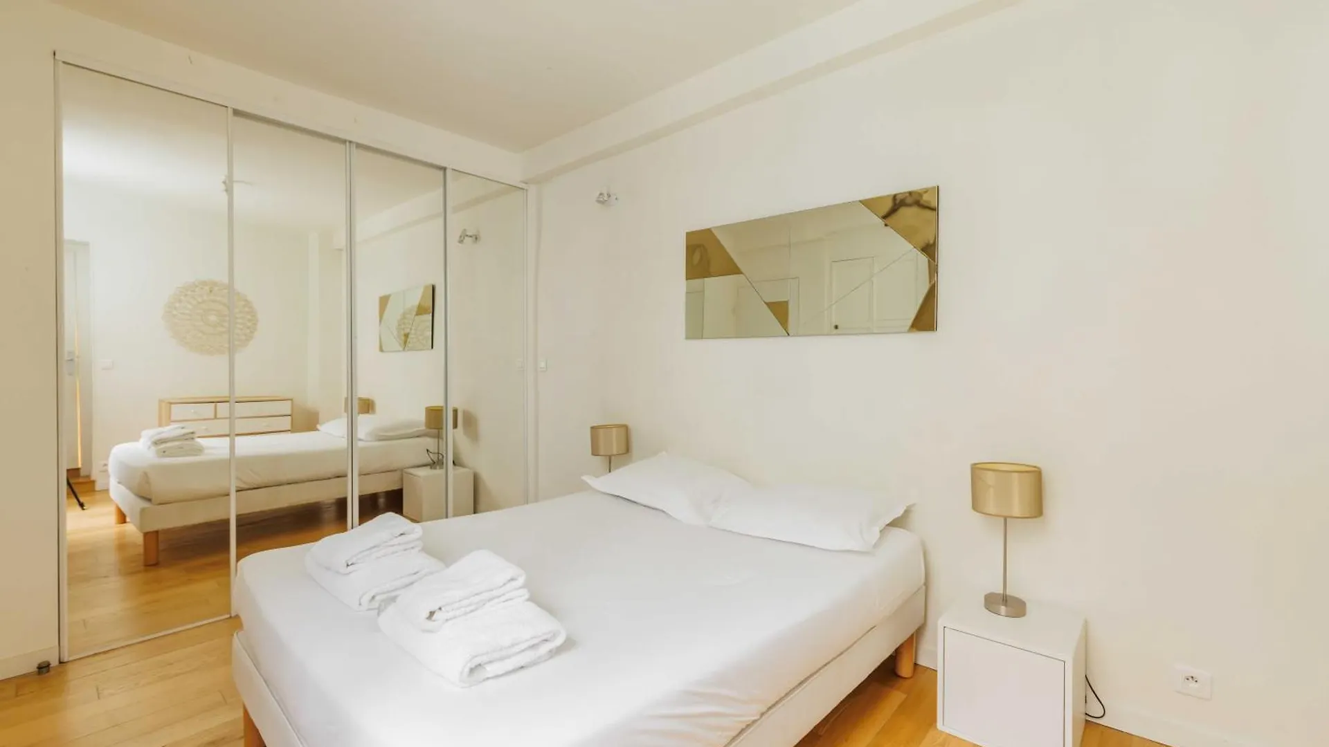 Cosy In The Heart Of Apartment *